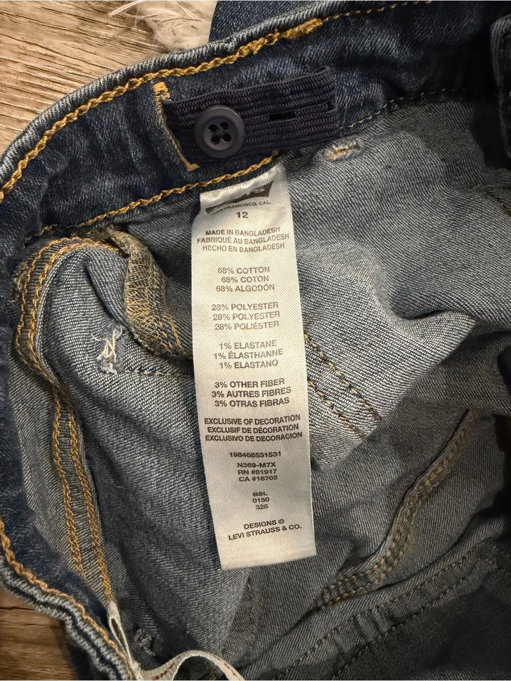 Levi’s Regular Rise Flare Patch Pocket Jeans Girls 12 Back to School